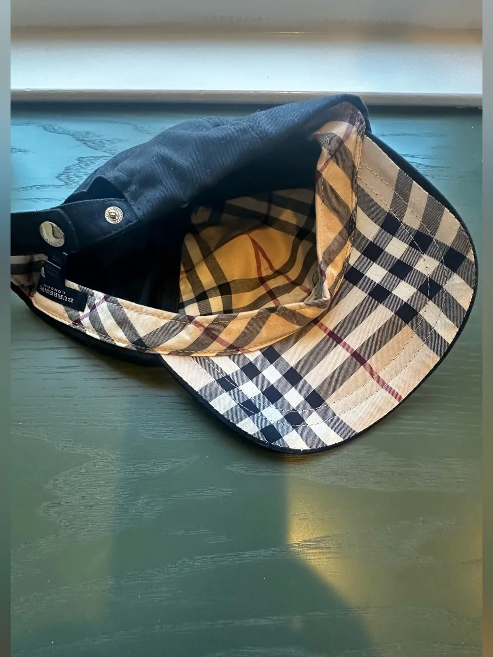 Burberry black cap